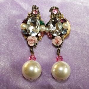 Vintage inspired drop faux pearl victorian style faux pearl with rhinestones